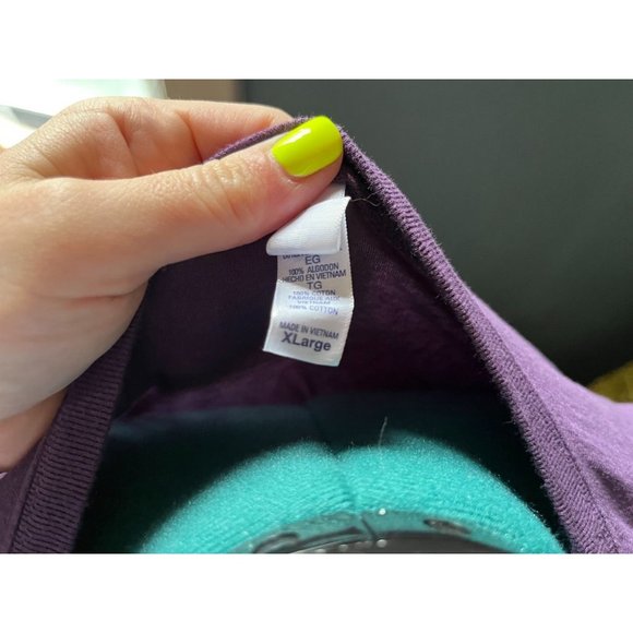 Unicorn on Pink Roller Skates Screenprinted Purple Shirt with Cutoff Sleeves - Picture 4 of 6